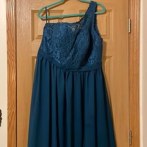 Woman’s teal bridesmaid/formal dress